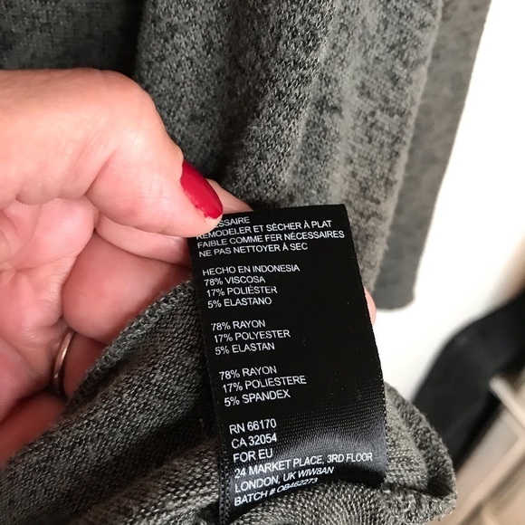 Silence & Noise gray oversized knit top Sz small - Picture 8 of 9